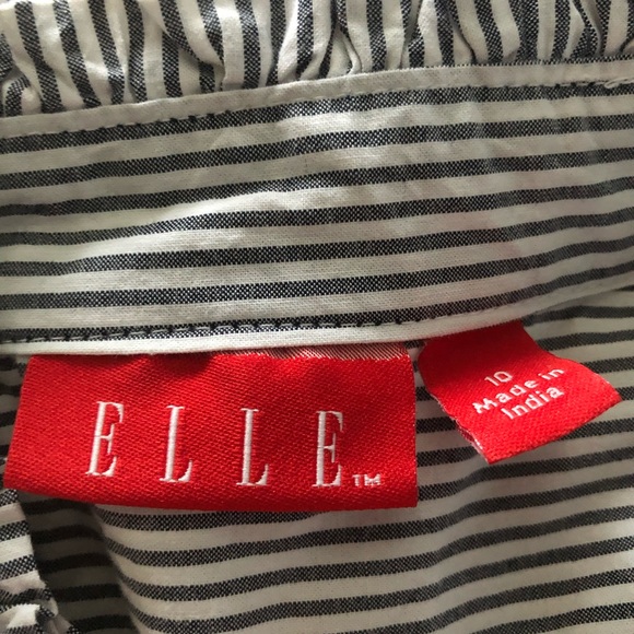 NWOT Blouse with crystal collar - Picture 4 of 4